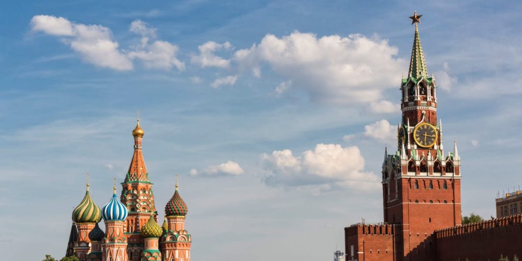 تباطأ نمو الناتج المحلي الإجمالي في روسيا في الربع الثاني بينما استمر التضخم في الارتفاع على خلفية الإنفاق الحكومي الضخم: تقرير