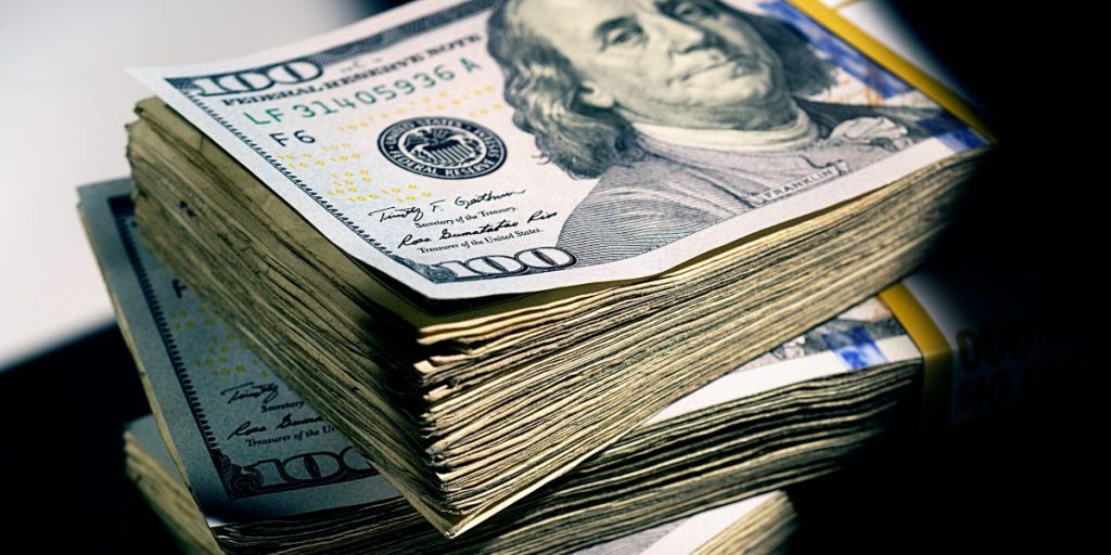يطرح المشرعون تجربة الدخل الأساسي على مستوى البلاد والتي من شأنها أن تغطي تكلفة شقة مكونة من غرفتي نوم