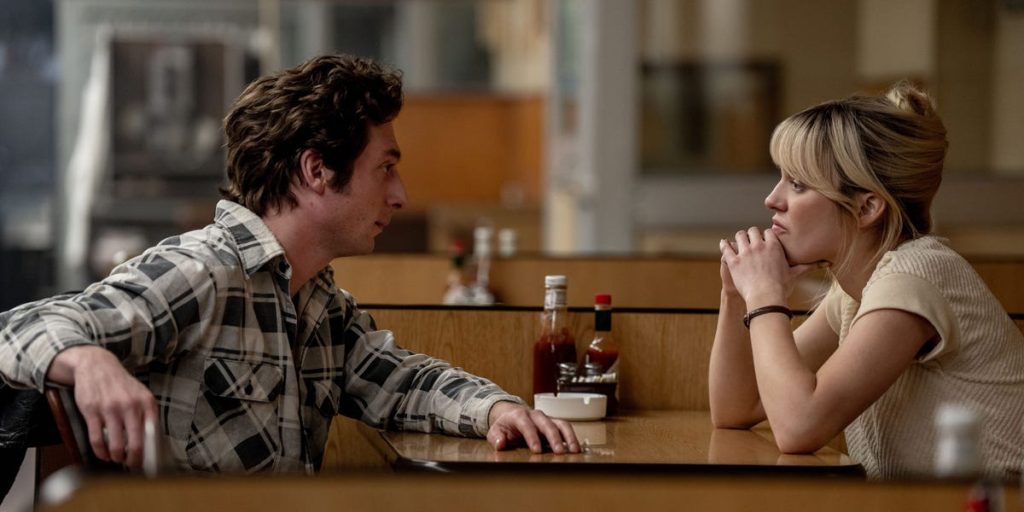 صديقة بروس سبرينغستين في فيلم “Deliver Me from Nowhere” ليست شخصًا حقيقيًا – لكنها تتمتع بإلهام من الحياة الواقعية