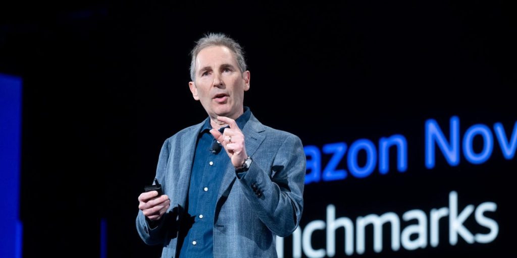 السؤال الكبير الذي يلوح في الأفق حول أرباح أمازون