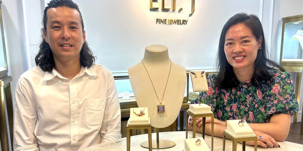 الارتفاع الجامح للذهب يحصر تجار المجوهرات بين ارتفاع التكاليف والعملاء الحذرين