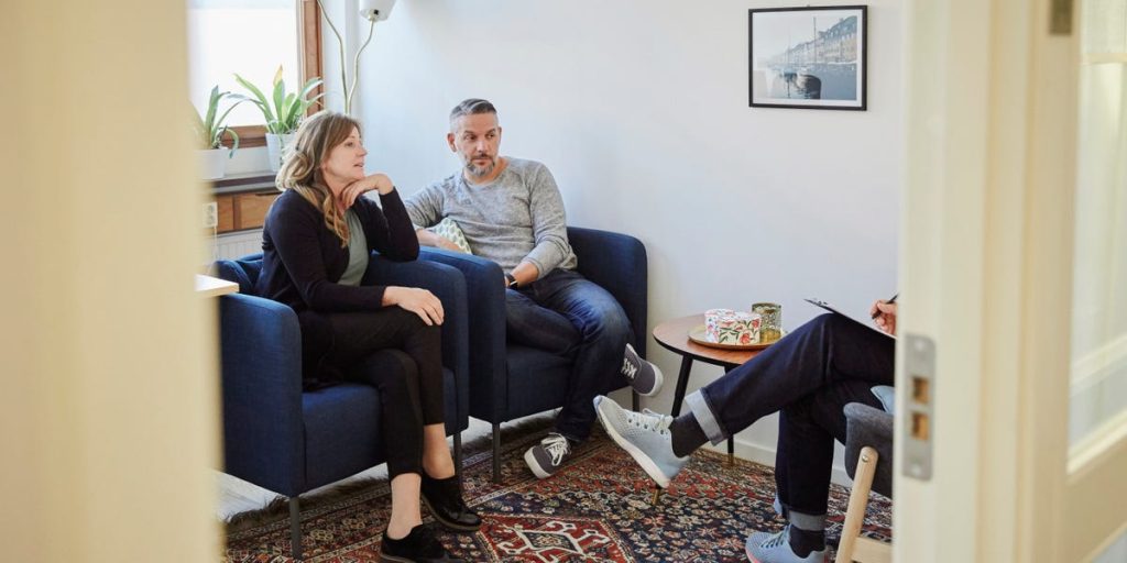 أفضل طريقة لقضاء عطلة سلسة هي أن تفهمي نوع حماتك