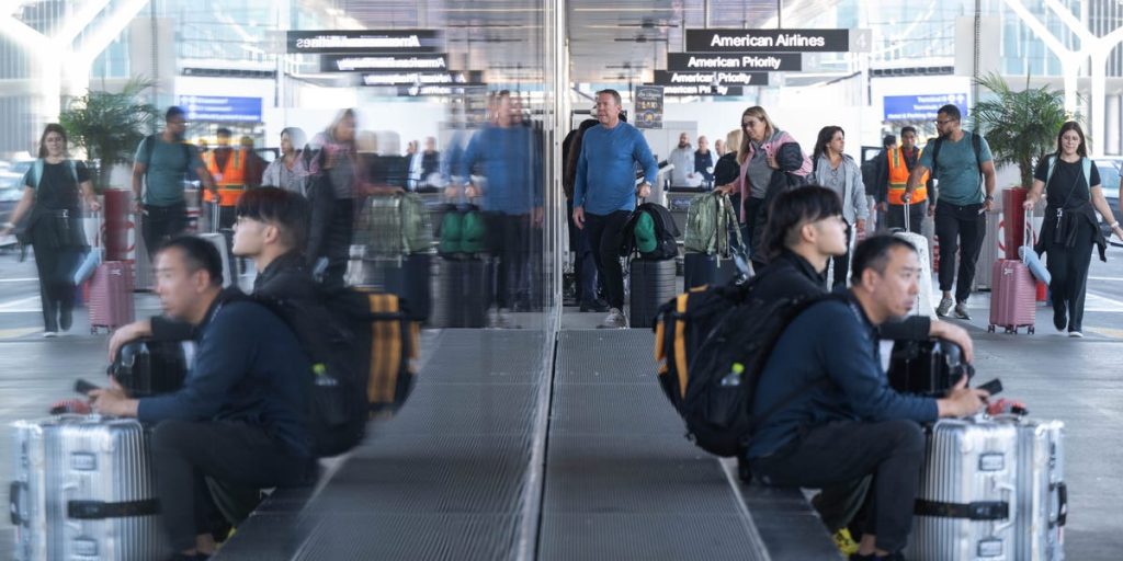 هل تمر بجحيم السفر؟ أخبرنا عن طائراتك.