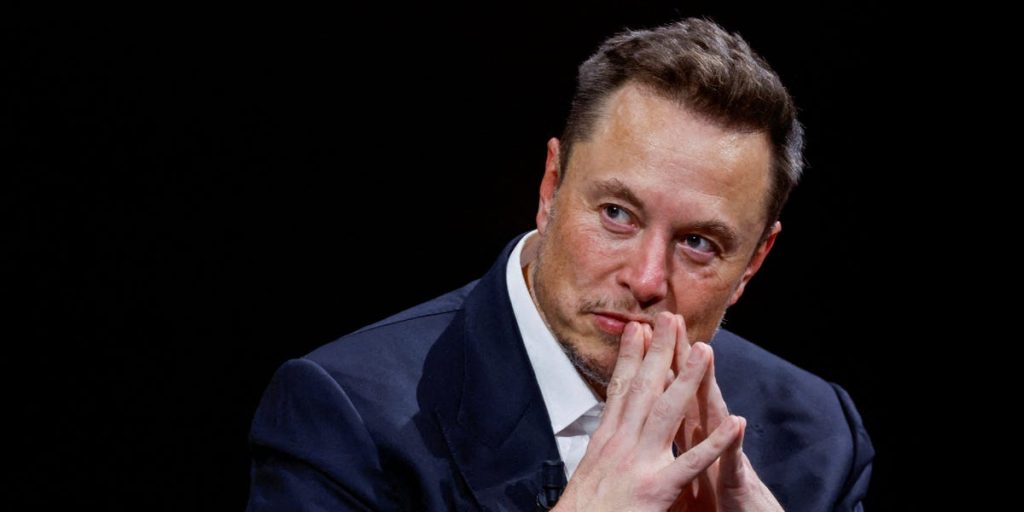 منصة “إكس” تشهد ردود فعل بعد الكشف عن مواقع حسابات المستخدمين.