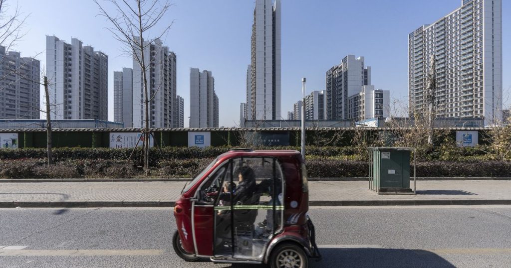 أزمة جديدة تضرب عقارات الصين مع احتمال تعثر سندات “تشاينا فانكي”