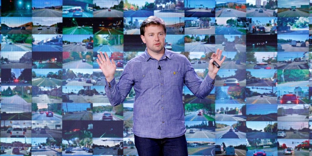 رئيس قسم القيادة الذاتية في ريفيان يصف تقنية الليدار بأنها “بأسعار معقولة جدًا” و”خيار لا يقبل الجدل”.