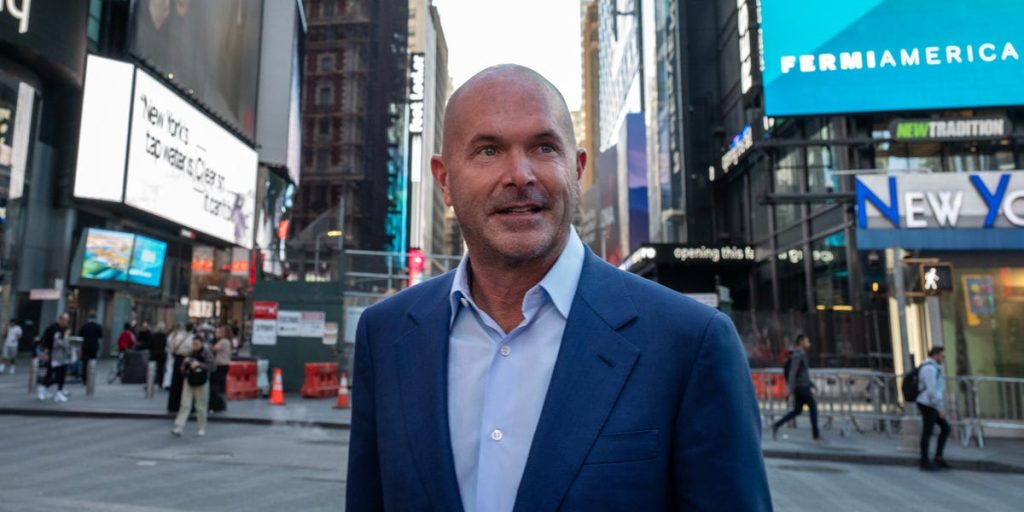 تم حل اللغز: أمازون هي المستأجر المحتمل في مفاوضات مع مطور مركز بيانات (Data Center) شهد انخفاضًا حادًا في أسهمه.