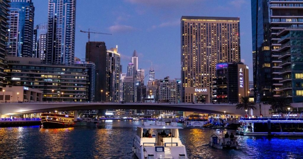 دبي تخطف الأضواء من لاس فيغاس كوجهة سياحية