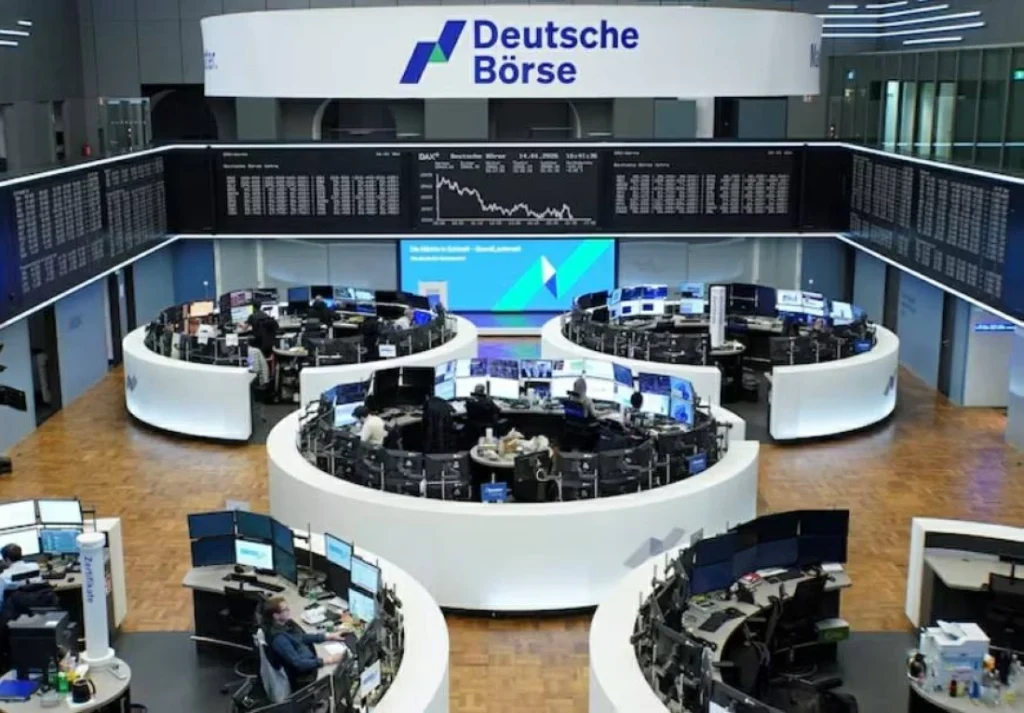 أسهم أوروبا تتراجع مع استمرار تهديد ترامب بالرسوم الجمركية