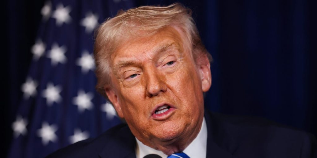 قال ترامب إنه يرغب في زيادة ميزانية الجيش الأمريكي بنسبة 50% في 2027.